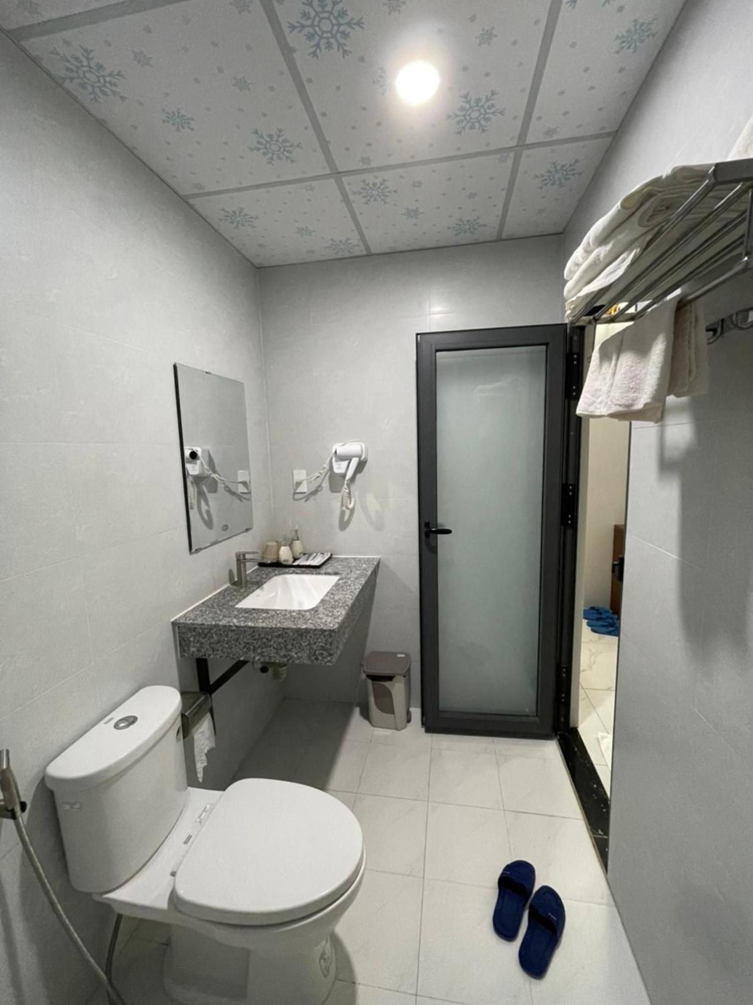 Duc Luu Quang Hotel Binh Thuan Tuy Phong Esterno foto