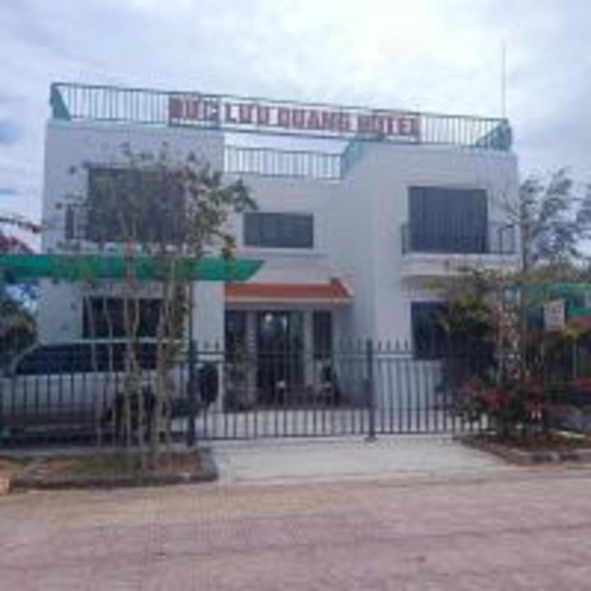 Duc Luu Quang Hotel Binh Thuan Tuy Phong Esterno foto